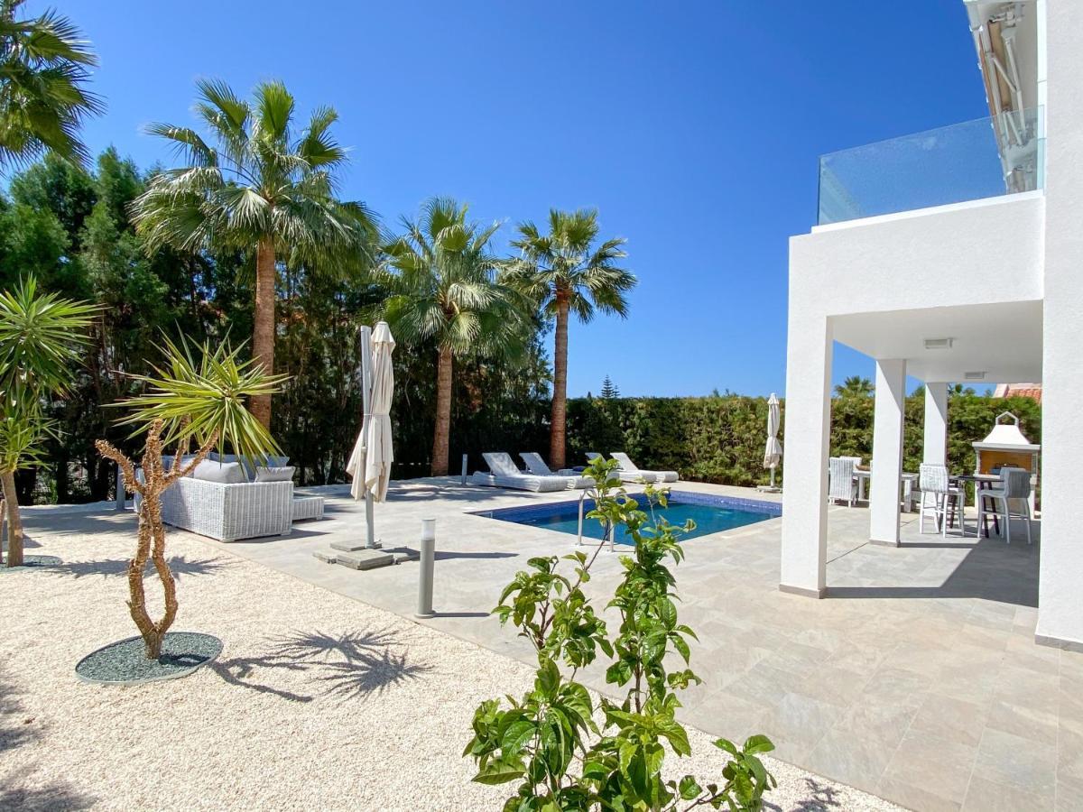 Luxury Villa Roma Near The Beach Coral Bay Luaran gambar