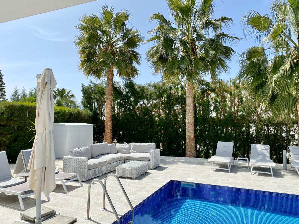 Luxury Villa Roma Near The Beach Coral Bay Luaran gambar
